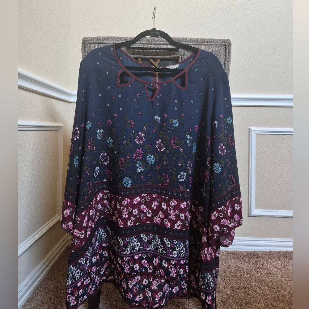 Eyeshadow Navy & Burgundy Floral Tunic with Cutout Neck Design
